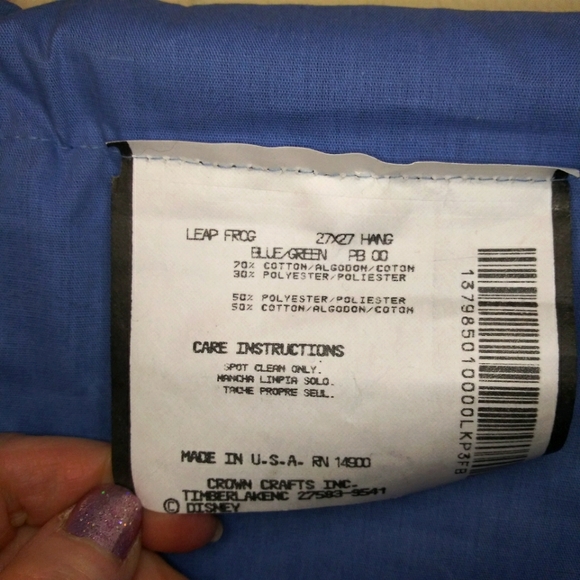 Vintage Winnie The Pooh & Christopher Robin Leap Frog Tapestry Wall Hanging - Picture 4 of 6